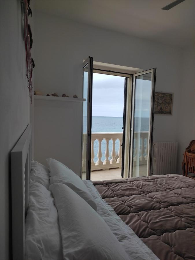 Vento Di Bolina Bed & Breakfast Giovinazzo Exterior foto