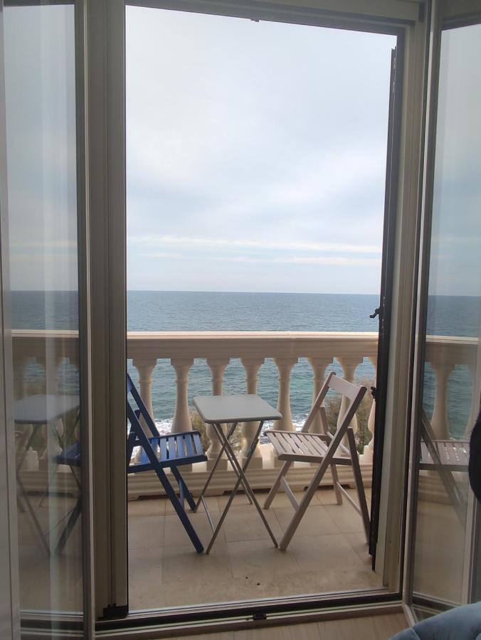 Vento Di Bolina Bed & Breakfast Giovinazzo Exterior foto